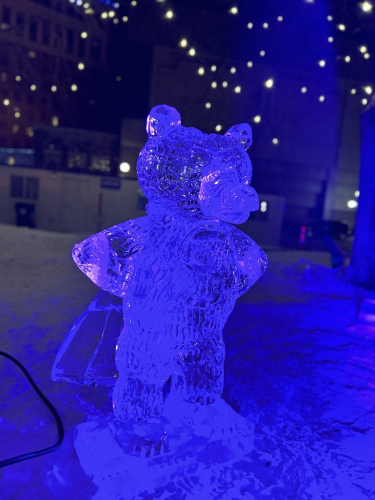 BEAR'ly Open Golf On Ice - Saint Paul Winter Carnival