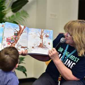 An arts coordinator and music therapists from Children’s Minnesota led reading.