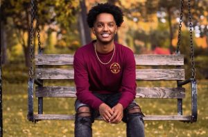 Galaan senior picture