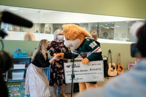Nordy and Joslyn shaking hands