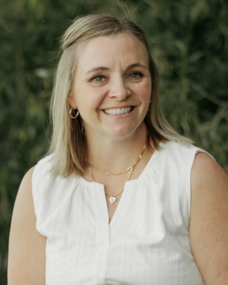 Traci Kolling